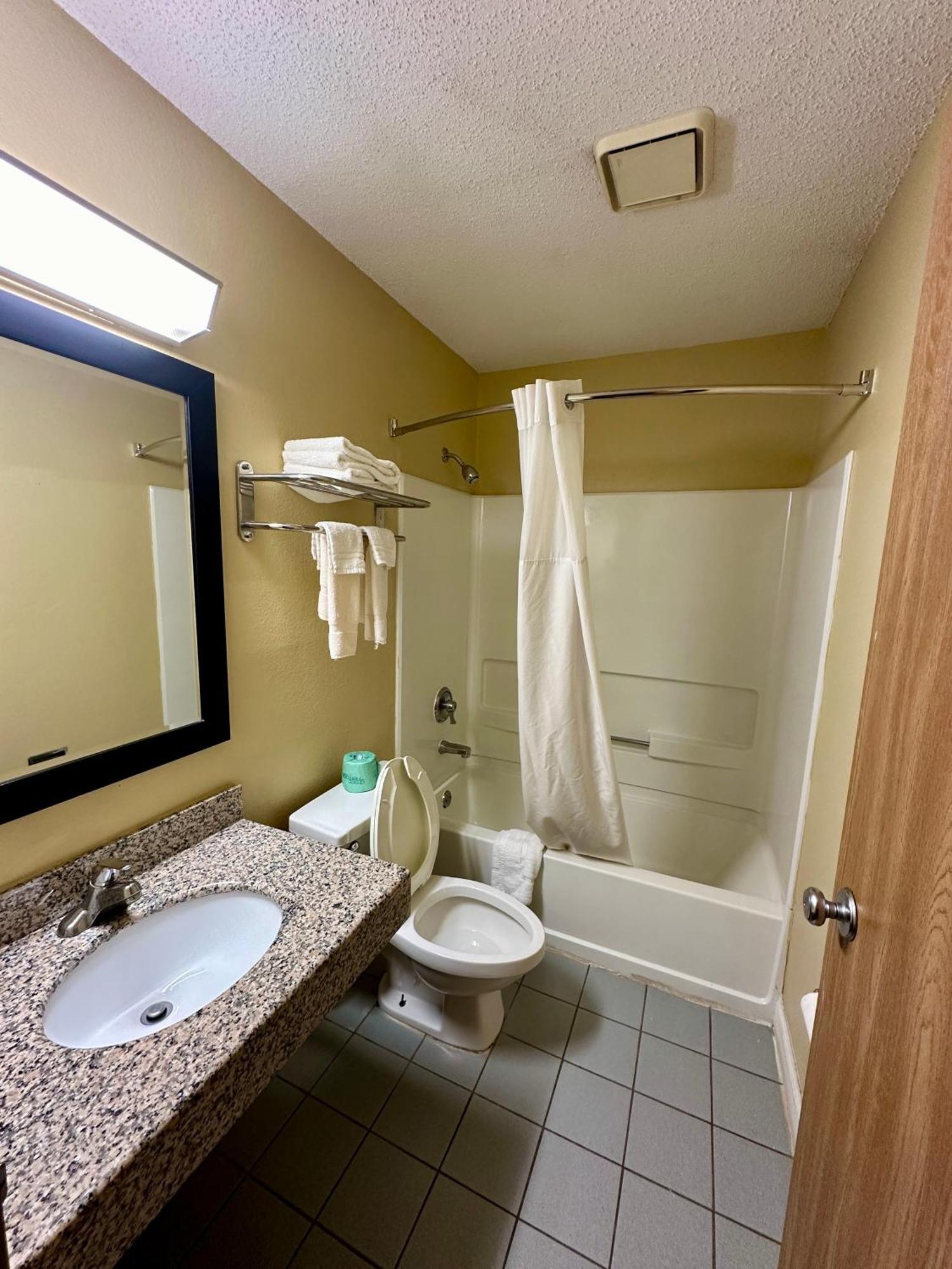 American Inn-Alexander City Dış mekan fotoğraf